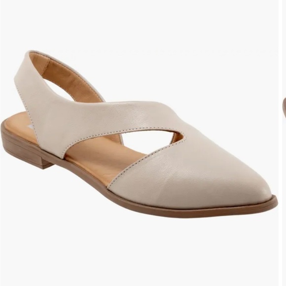 Bueno Shoes - Bueno Bianca pointed toe slingback Leather Flats